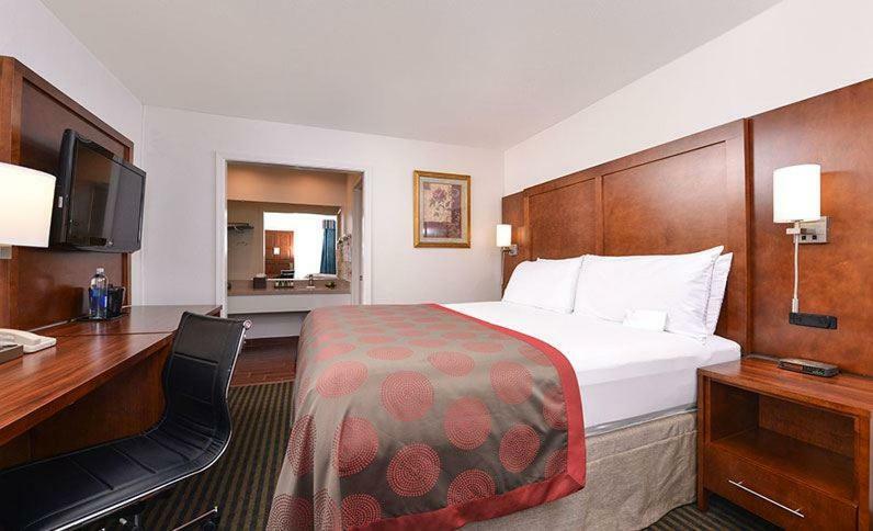 Hotel Ramada By Wyndham Mountain View Exterior foto